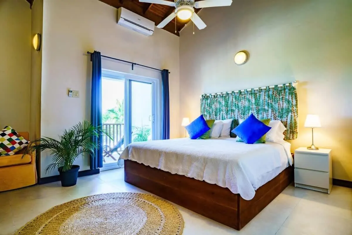 Hospitality Expert Ncb All Pool Beach Montego Bay 0*,